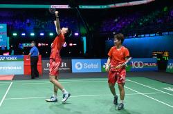 关于球场较量激烈火爆，对手拼尽全力的信息