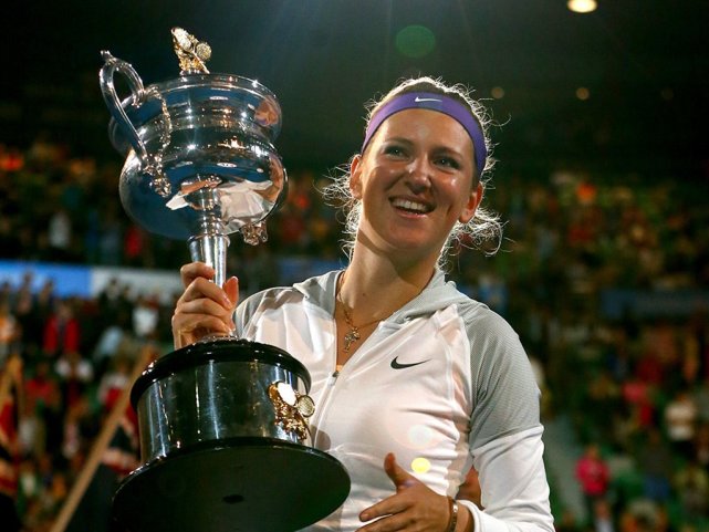 德国队引发争议！，阿扎伦卡官方宣布战术调整新规全场沸腾不已的简单介绍